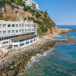 La Perla Del Capo 3*, Ospedaletti Italie